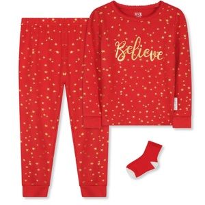 NWT! Baby Girls Believe Pajama Set with Matching Socks